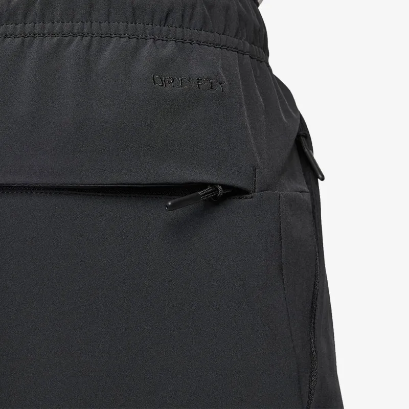 Nike Dri-FIT Unlimited 