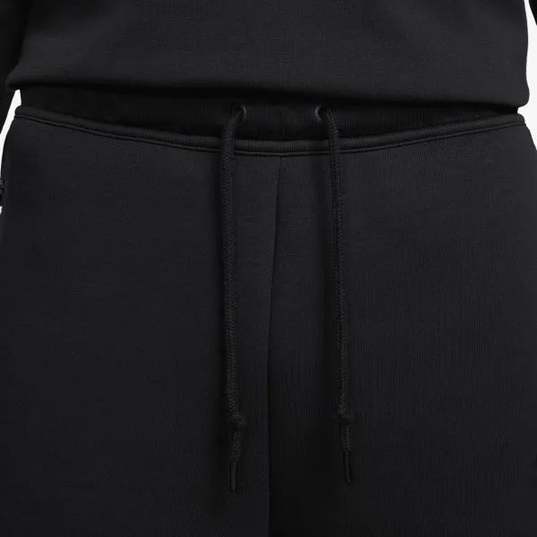 Nike Tech Fleece 