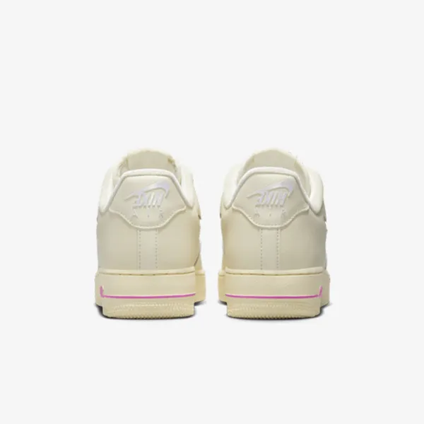 Nike WMNS AIR FORCE 1 '07 SE 