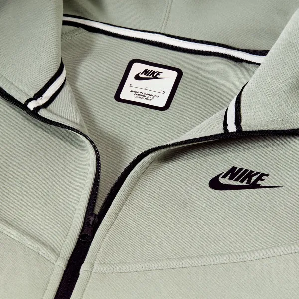Nike Sportswear Tech Fleece Windrunner 