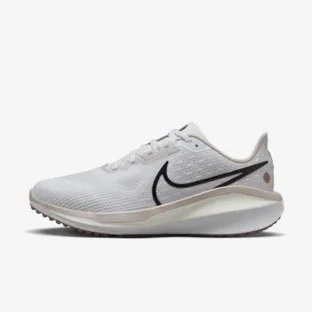 Nike Vomero 17 