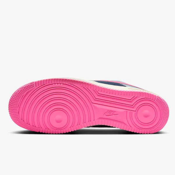 Nike AIR FORCE 1 '07 LX NBHD 