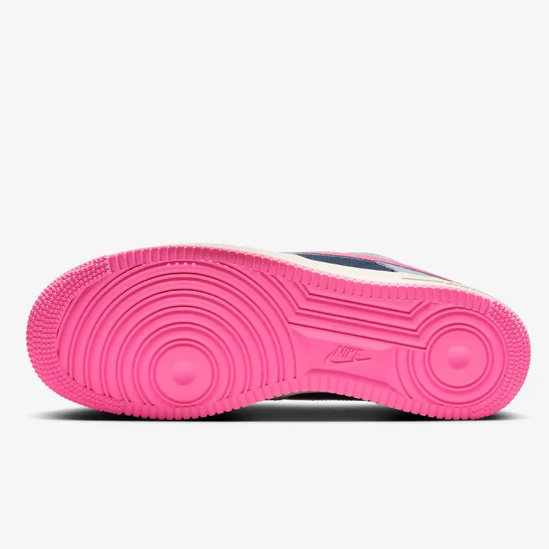 Nike AIR FORCE 1 '07 LX NBHD 