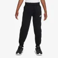 Nike Sportswear Club 