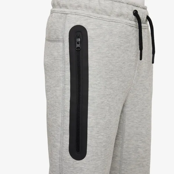 Nike Tech Fleece 