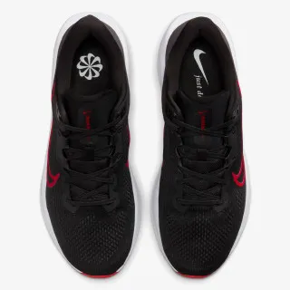 Nike Quest 6 