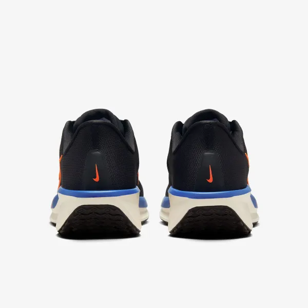 Nike Quest 6 