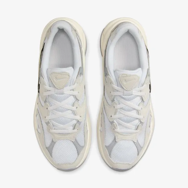 Nike Al8 