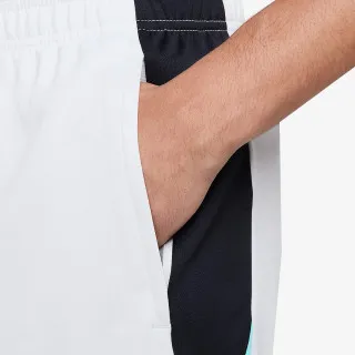 Nike Strike 