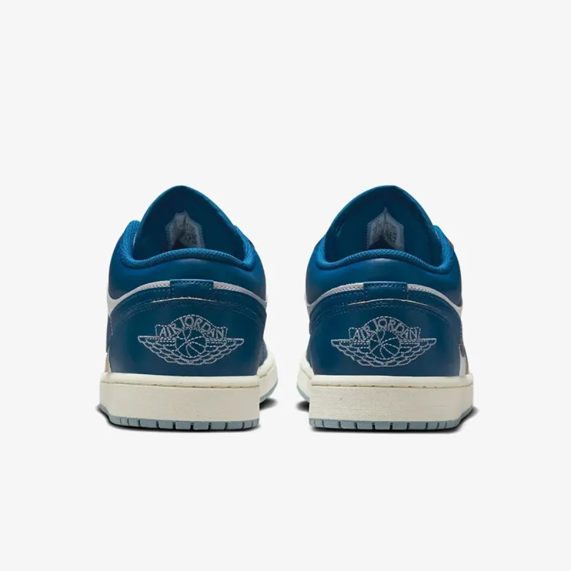 Nike AIR JORDAN 1 LOW SE 