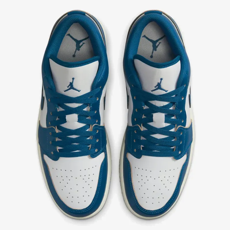 Nike AIR JORDAN 1 LOW SE 
