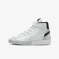 Nike Blazer Mid '77 SE 