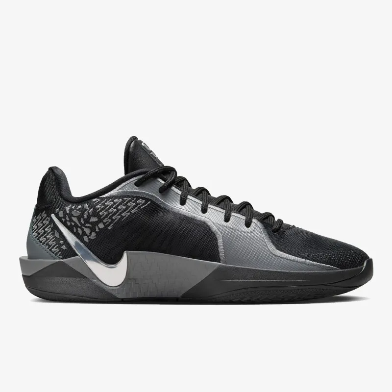 Nike SABRINA 2 