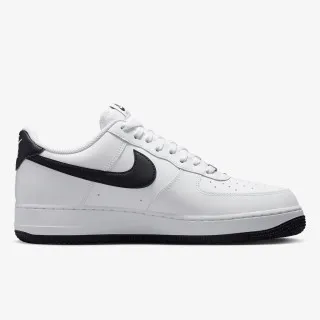 Nike Air Force 1 '07 