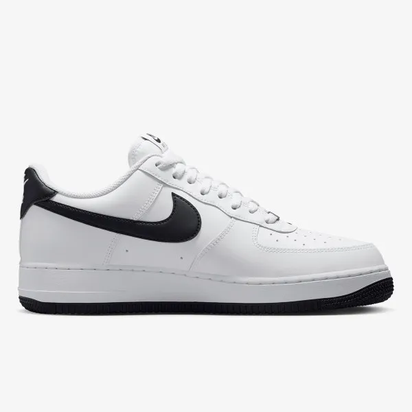 Nike Air Force 1 '07 
