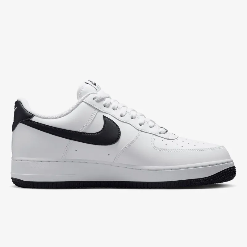 Nike Air Force 1 '07 