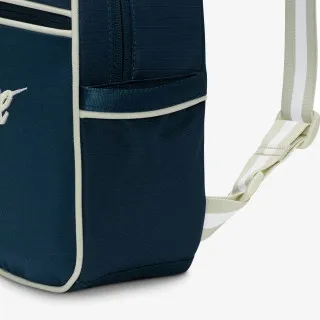 Nike Futura 365 