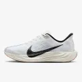Nike PEGASUS PLUS 