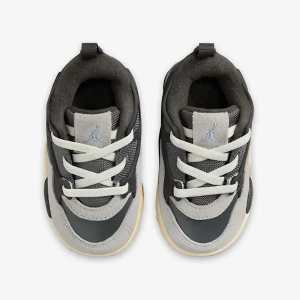 Nike JORDAN 4 RM BT 