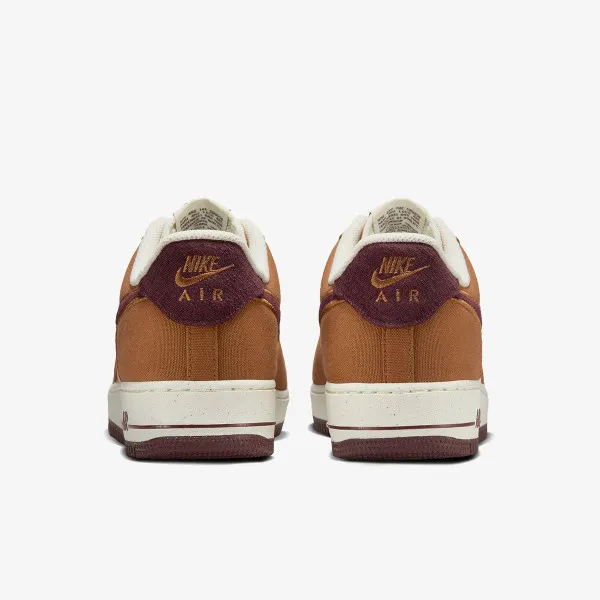 Nike AIR FORCE 1 '07 LV8 BTS 