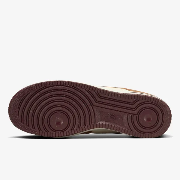 Nike AIR FORCE 1 '07 LV8 BTS 