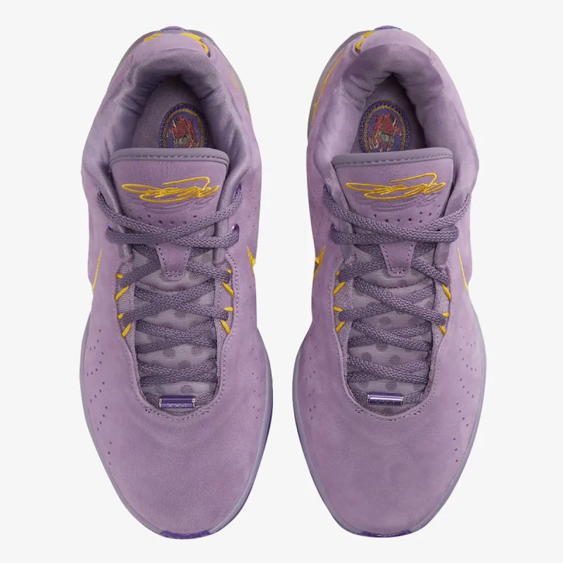 Nike LEBRON XXI 