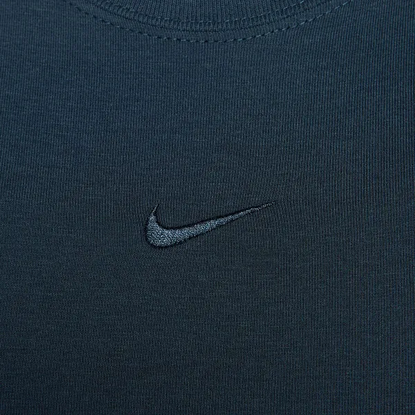 Nike Chill Knit 