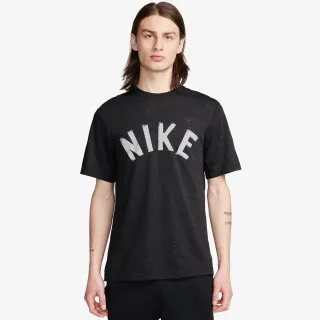 Nike Primary 