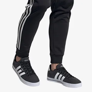adidas DAILY 3.0 