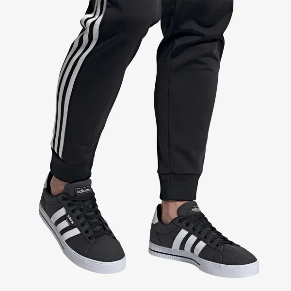 adidas DAILY 3.0 