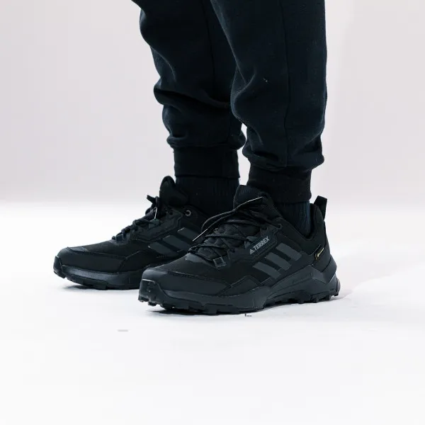 adidas TERREX AX4 GORE-TEX 