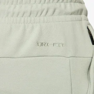 Nike Primary 