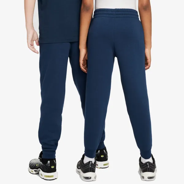 Nike Club 
