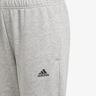 adidas ESSENTIALS 