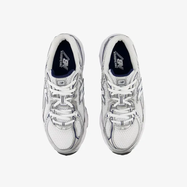 New Balance K 740 