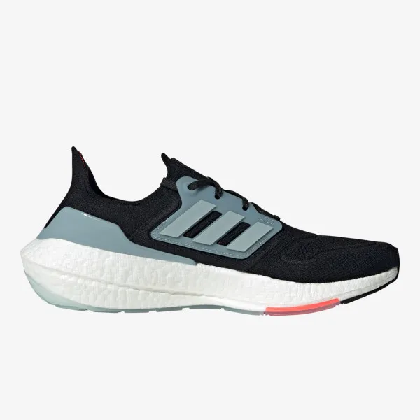 adidas ULTRABOOST 22 