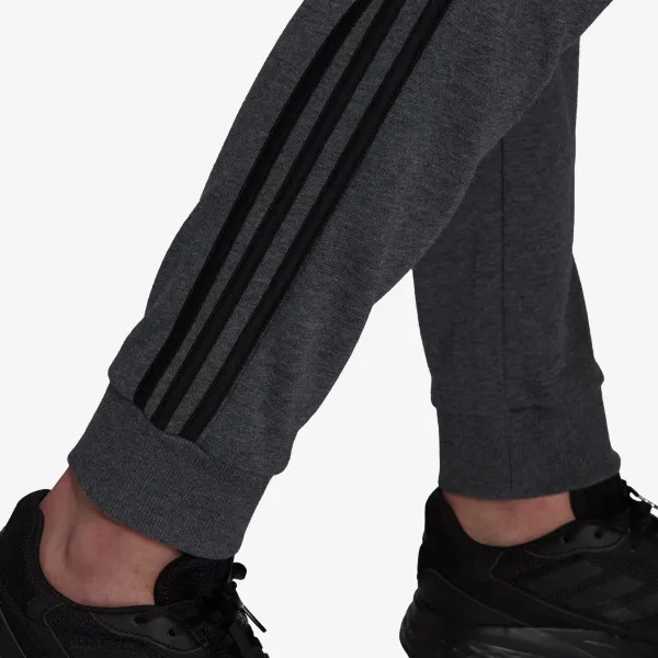 adidas ESSENTIALS 