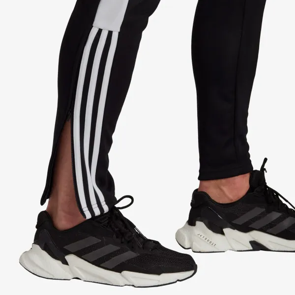 adidas Tiro Essential 