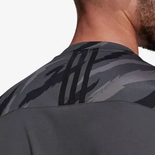 adidas FEEL STRONG 