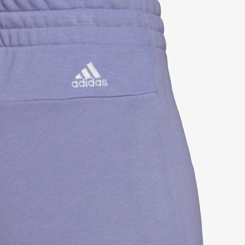 adidas ESSENTIALS 