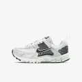 Nike VOMERO 5 BG 