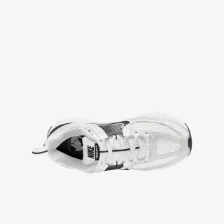 Nike VOMERO 5 BG 