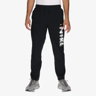 Nike Dri-FIT Form 