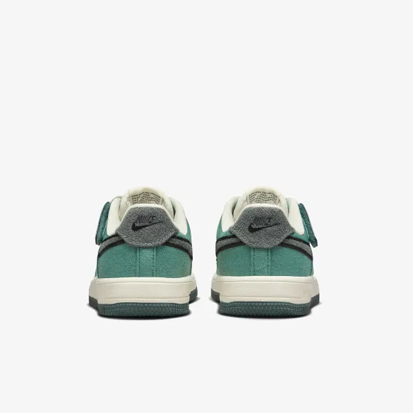 Nike Force 1 LV8 3 