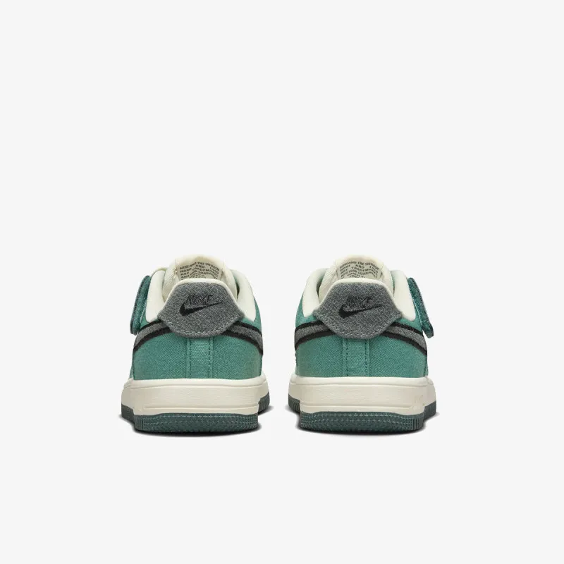 Nike Force 1 LV8 3 