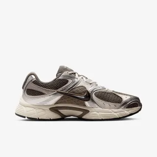 Nike NIKE V5 RNR 