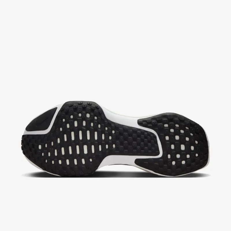 Nike W ZOOMX INVINCIBLE RN FP 