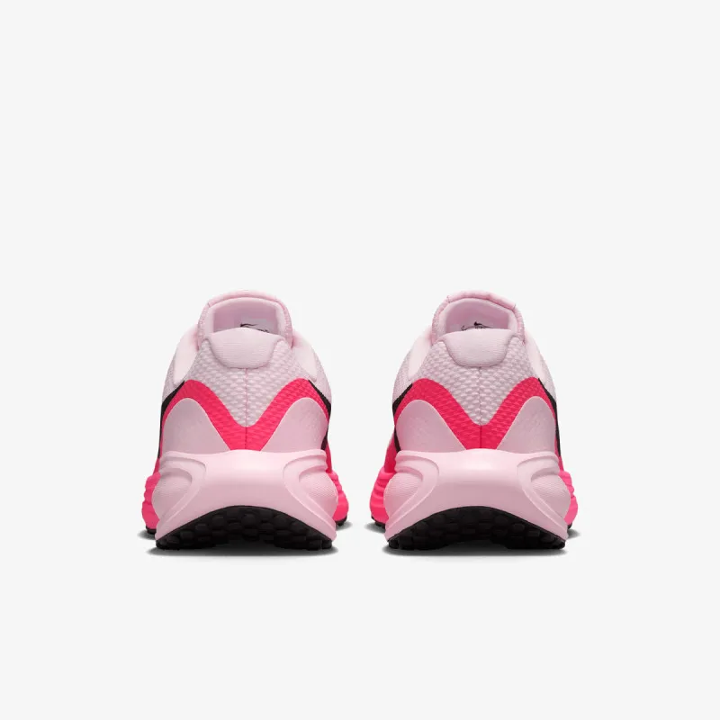 Nike W NIKE REVOLUTION 8 