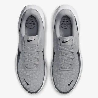 Nike NIKE REVOLUTION 8 