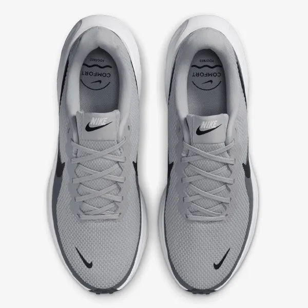 Nike NIKE REVOLUTION 8 